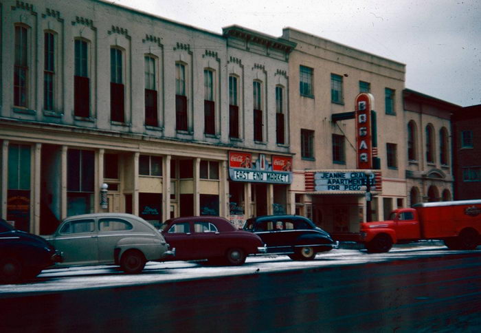 Bogar Theatre